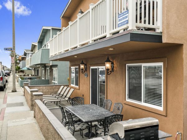 Newport Beach Home 998499