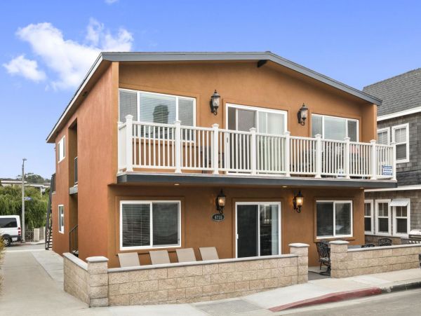 Newport Beach Home 998499