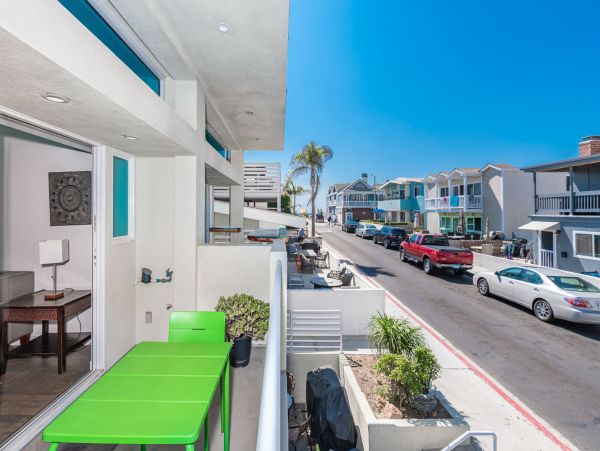 Newport Beach Condo 998501