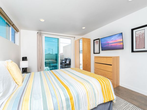 Newport Beach Condo 998501
