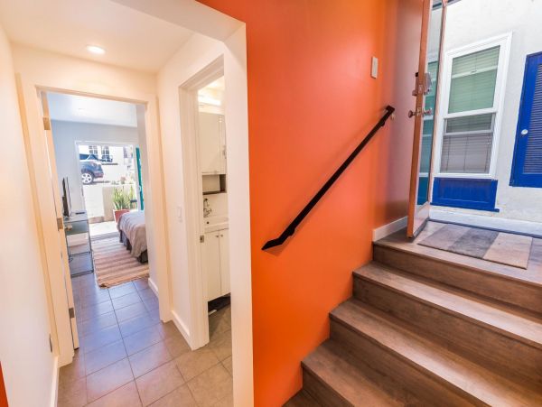 Newport Beach Condo 998501
