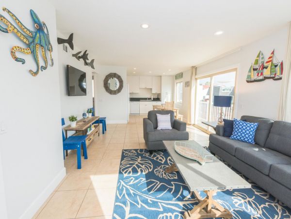 Newport Beach Home 998502