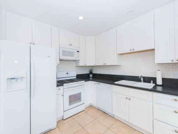 Newport Beach Home 998502