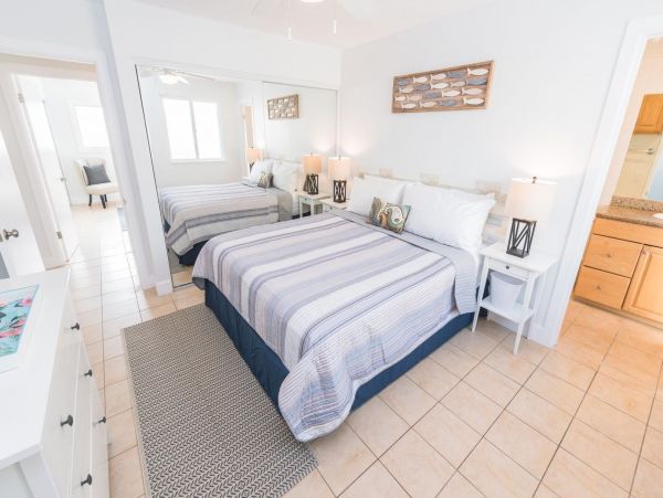 Newport Beach Home 998502