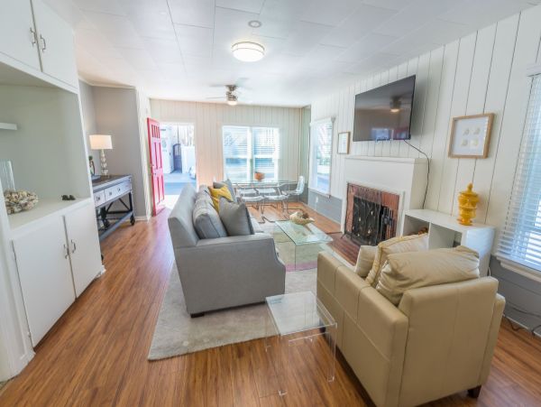 Newport Beach Home 998503