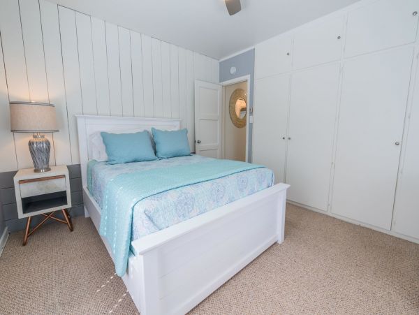 Newport Beach Home 998503