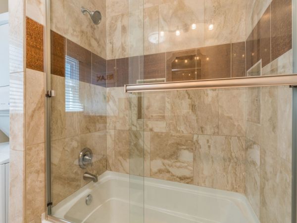Newport Beach Home 998503