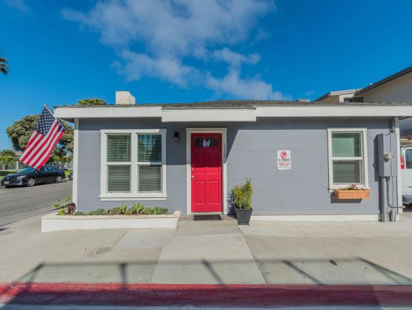 Newport Beach Home 998503
