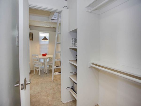 Newport Beach Condo 998504