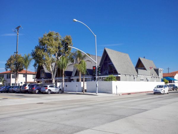 Newport Beach Condo 998504