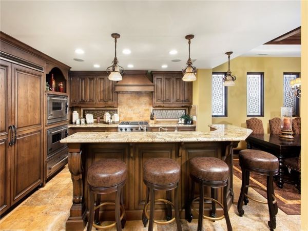 Newport Beach Home 998505
