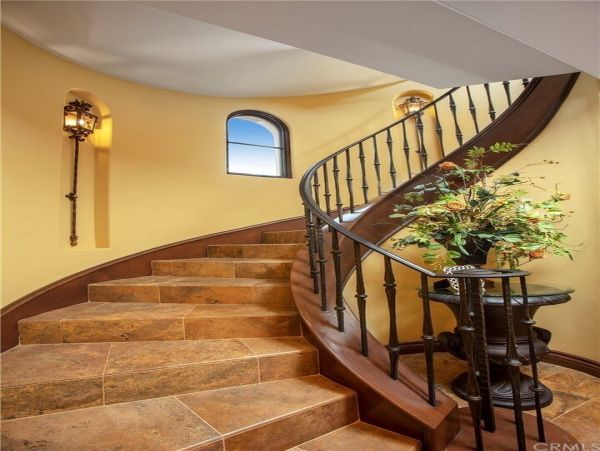 Newport Beach Home 998505