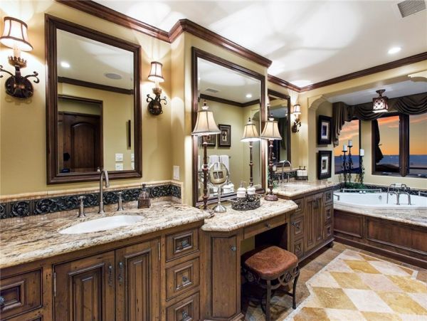 Newport Beach Home 998505