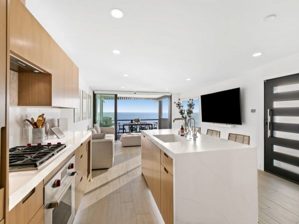 Ocean Views Malibu Vacation Home Three Bedroom