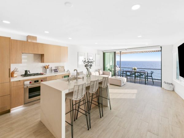 Ocean Views Malibu Vacation Home Three Bedroom