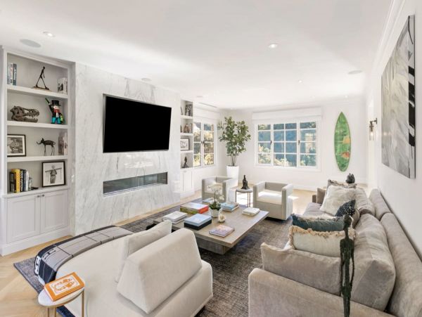 Luxury Malibu Home with Five Bedrooms