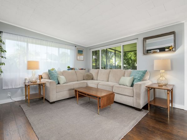 Four Bedroom Vacation Home in Bradenton Sleeps 8 Guests