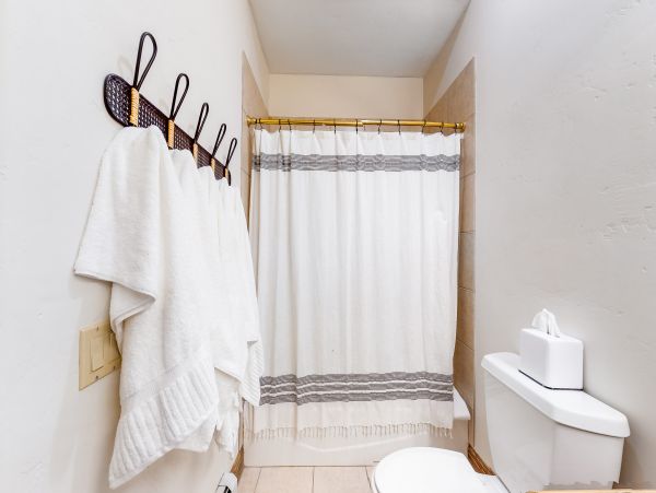 Steps to Lift Three Bedroom Rental Home in Arrowhead