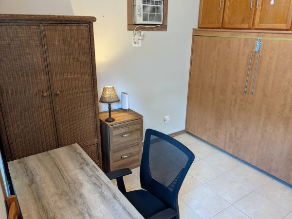 Luxury Vacation Home and Pool Cabana in Key West