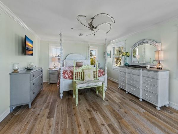 Absolutely Stunning  North End of Anna Maria