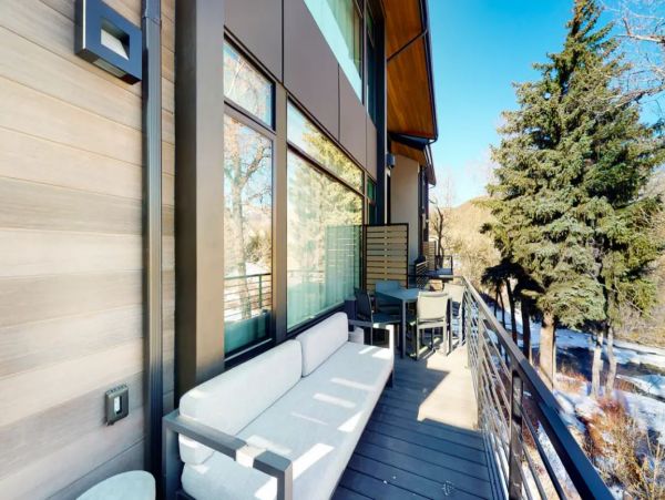 3 Bedroom Stunning Vacation Townhome in Avon