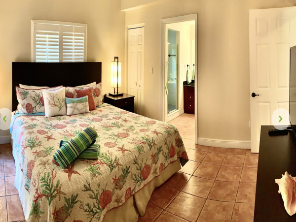 Beautiful St. John Vacation Condo with Ocean Views & Pool Cruz Bay