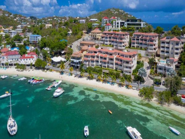 Beautiful St. John Vacation Condo with Ocean Views & Pool Cruz Bay
