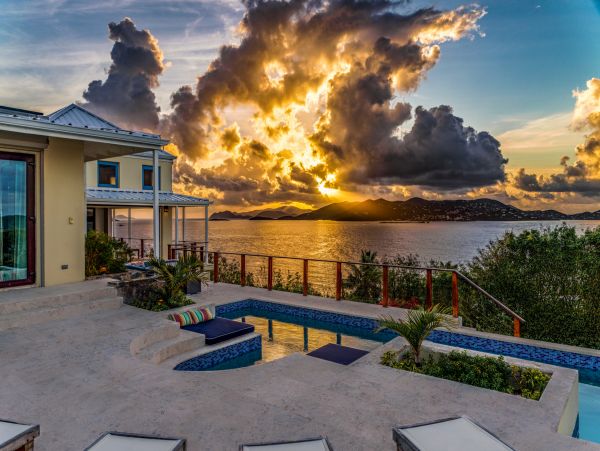 Luxury St.Thomas Vacation Home with Private Pool & Views