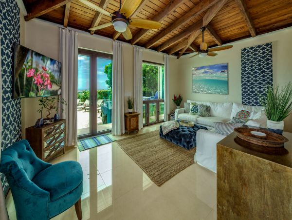 Luxury St.Thomas Vacation Home with Private Pool & Views