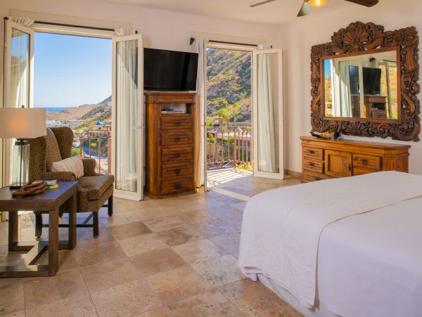 Luxury Vacation Villa in Cabo San Lucas 14 Guests
