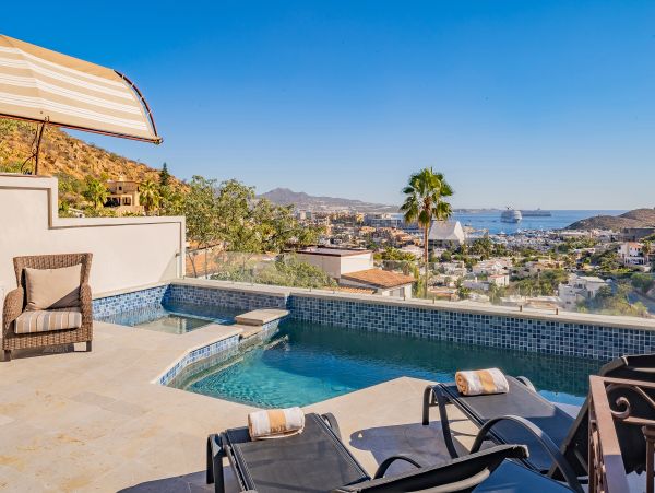 Luxury Vacation Villa in Cabo San Lucas 14 Guests