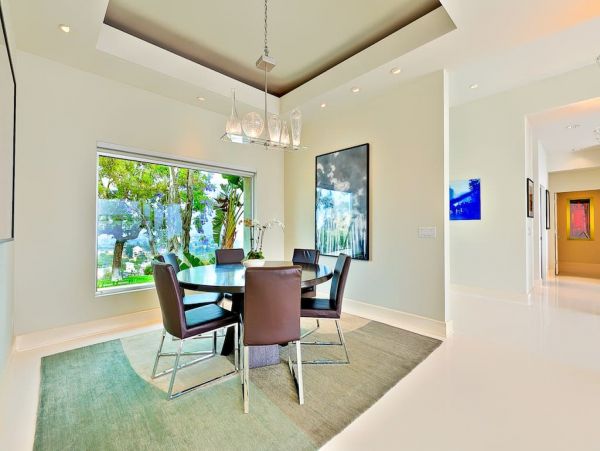 Beverly Hills Vacation Estate Four Bedroom