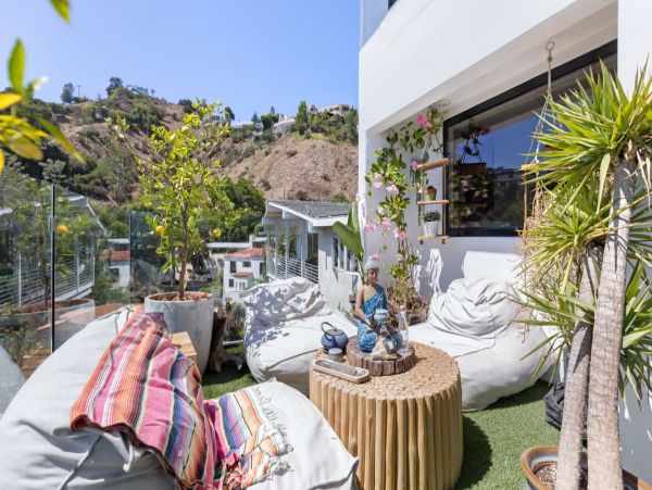 Luxury Beverly Hills Vacation Home Four Bedroom