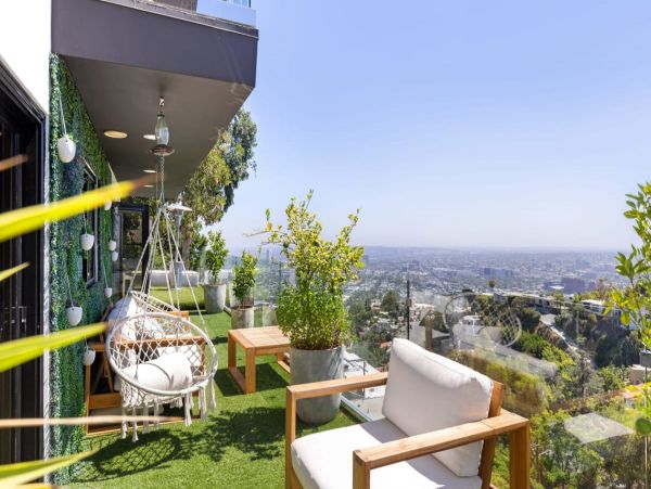 Luxury Beverly Hills Vacation Home Four Bedroom