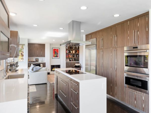 Luxury Beverly Hills Vacation Home Four Bedroom