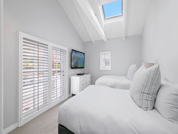 Malibu Vacation Beach House Four Bedroom
