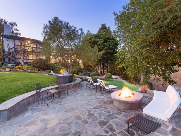 Malibu Luxury Home Away From Home