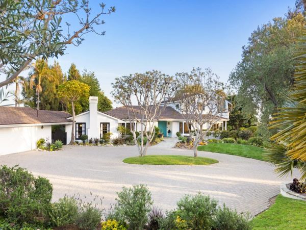 Malibu Luxury Home Away From Home