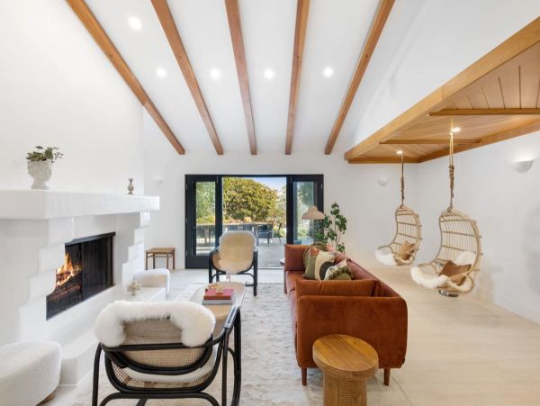 Malibu Luxury Home Away From Home