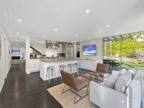 Malibu Vacation Pool Home Four Bedroom