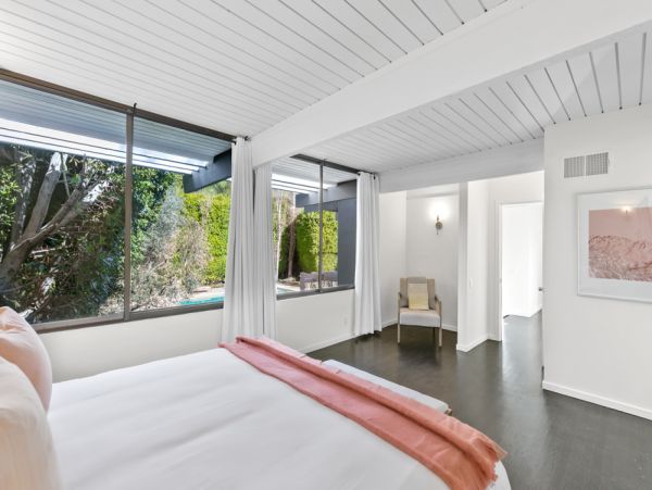 Malibu Vacation Pool Home Four Bedroom