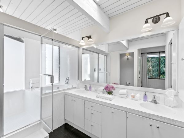 Malibu Vacation Pool Home Four Bedroom