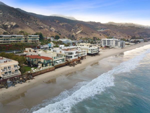 On Beach Malibu Vacation Studio