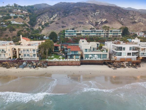On Beach Malibu Vacation Studio
