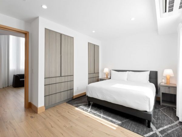 Malibu Condo 998536