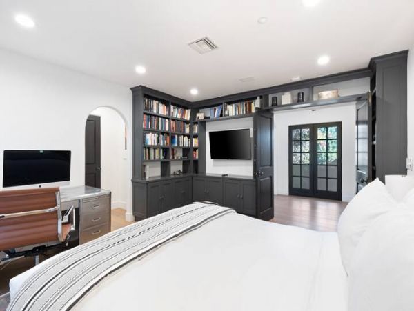 Los Angeles Vacation Pool Home Four Bedroom