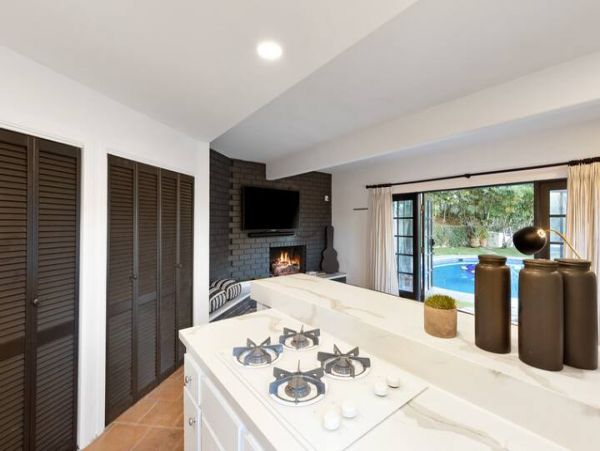 Los Angeles Vacation Pool Home Four Bedroom