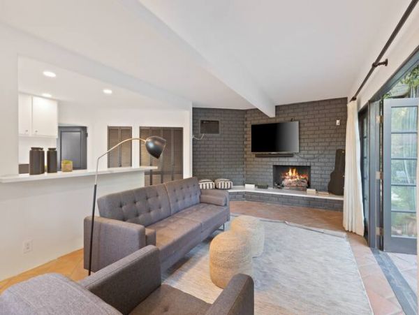 Los Angeles Vacation Pool Home Four Bedroom