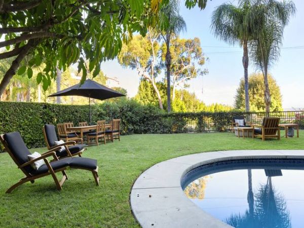 Los Angeles Vacation Pool Home Four Bedroom