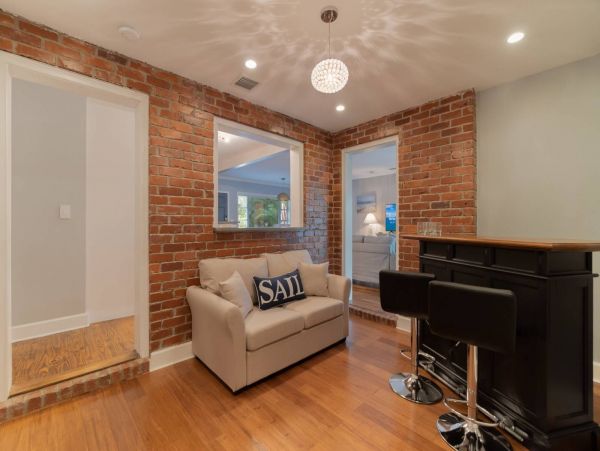 West Palm Beach Three Bedroom Vacation Home Sleeps 6 Guests